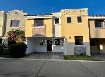 1 · Casa en Renta en Ciudad Granja, Zapopan