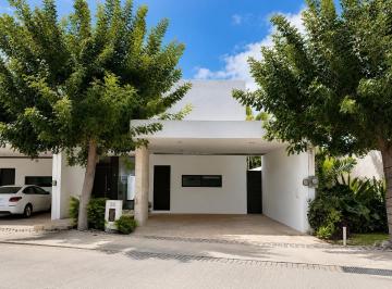 1 · Casa (25) en Renta en Privada Arborettos en Santa Gertrudis Copó