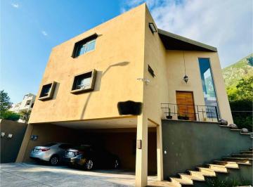 Departamento de 1 habitación, Monterrey · Departamento de 100 m² con 1 Recámara en Renta en Contry Sur
