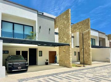 Casa de 3 habitaciones, Metepec · Casa en Venta en Metepec