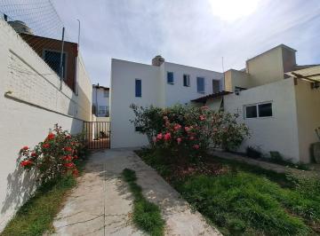 Casa · 250m² · 3 Recámaras · 3 Estacionamientos · Casa en Bosque Residencial del Sur