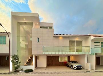 Casa de 5 habitaciones, Metepec · Casa en Venta en Metepec