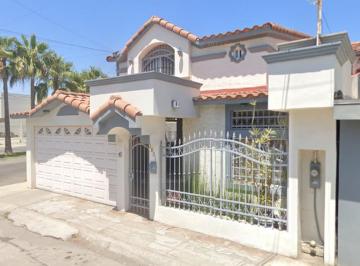 Casa de 4 habitaciones, Tijuana · Gran Oportuinidad de Tener Tu Propio Hogar!