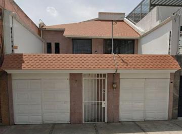 Casa de 4 habitaciones, Gustavo A. Madero · ¡Venta de Casa, en Recuperacion Bancaria!