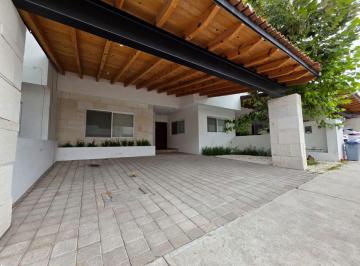Casa de 4 habitaciones, Querétaro · Casa en Renta, Lomas de Juriquilla, Juriquilla.