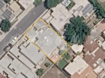 Casa · 562m² · 3 Recámaras · 4 Estacionamientos · Casa Para Remodelar en Venta en Colinas de San Jerónimo 1er Sector