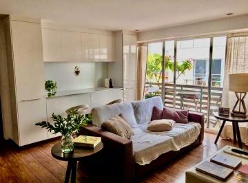 Departamento de 2 habitaciones, Cuauhtémoc · Depa con Balcón y Estacionamiento Independiente en Venta en Roma Norte