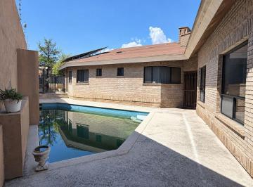 61d7beeb0df67fb453bbc4f4f7bdfcf70d4f62e5b1b7ec33601b431d47c8095e · Casa en Venta Pedregal del Valle