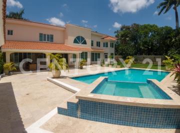 Casa · 762m² · 4 Recámaras · 3 Estacionamientos · Venta Exclusiva Residencia en Villa Magna Cancun Yc0822