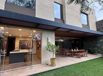 24d2beb398c6e547298ece0b554ff55752e8bb6a4ba2563a7eb83b5c1095d39f · Espectaculas Residencia en Bosque de Bugambilias