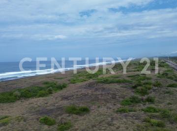 Terreno / Lote · 9822m² · Terreno a Pie de "Playa Cuyutlan" en Venta