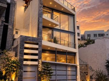Casa de 3 habitaciones, Monterrey · Residencia en Venta