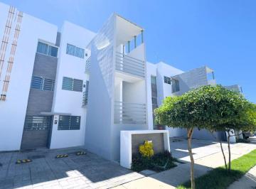 Departamento de 2 habitaciones, Puerto Vallarta · Departamento en Renta en Azul Península, Puerto Vallarta | Planta Baja y Alberca