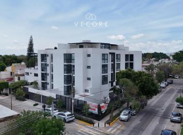 1 · Departamento en Venta en Planta Baja, Jardines del Bosque, Guadalajara