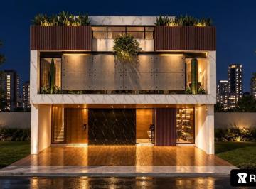 Casa · 304m² · 5 Recámaras · 2 Estacionamientos · Casa en Preventa en Parque Sinaloa, Lomas de Angelópolis III, Hasta 5 Recámaras