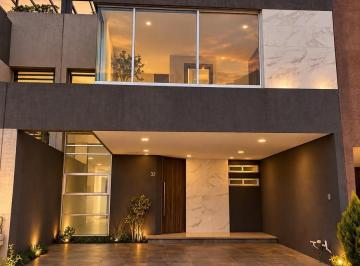 Casa · 185m² · 3 Recámaras · 2 Estacionamientos · Casa en Venta en La Antigua Cementera 3 Recámaras Puebla