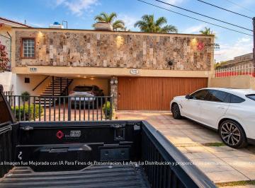 27e5e7ec9b5f1eecf60869e2eb24f048a5bb802ada48ad0467a551495be3a409 · Casa Duplex en Venta en Jardines del Bosque