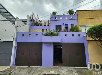 Casa · 262m² · 3 Recámaras · 2 Estacionamientos · Venta de Casa en Col. Avante, Coyoacán