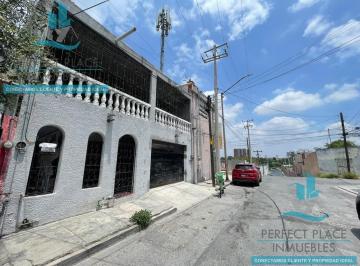 Casa · 398m² · Casa con Uso Comercial en Venta - Centro de Guadalupe