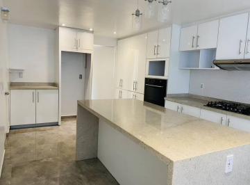 Casa de 3 habitaciones, Cuajimalpa de Morelos · Casa en Venta en Lomas de Memetla, Cuajimalpa, Cdmx | 4 Recámaras, Jardín