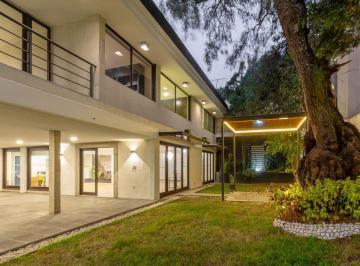 Casa de 4 habitaciones, Alvaro Obregón · Exclusiva Resdidencia de Lujo en Venta o Renta en El Pedregal Para Habitar o Establecer Tus Oficinas