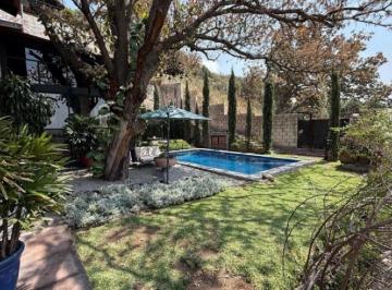 Casa · 690m² · 4 Recámaras · 7 Estacionamientos · Casa en Venta Fraccionamiento Pinar de La Venta
