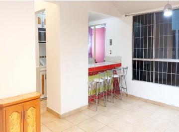 Departamento de 2 habitaciones, Querétaro · Querétaro Departamento en Venta Plaza del Parque Remodelado 2 Rec 1 Baño 2 Est Techo Doble Altura