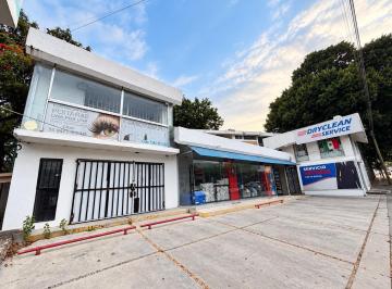 Local comercial · 60m² · 2 Estacionamientos · Local en Delicias