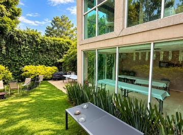 Casa · 370m² · 3 Recámaras · 2 Estacionamientos · Casa - Lomas de Tecamachalco
