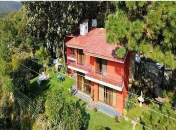 Casa · 303m² · 3 Recámaras · 2 Estacionamientos · Casa - Fraccionamiento Pinar de La Venta