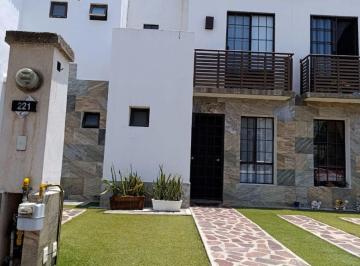 Casa de 3 habitaciones, León · Casa Amueblada en Renta en Bosques del Dorado