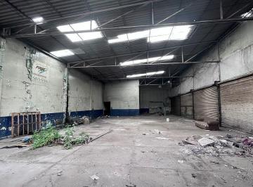 f80058ef7c00729dea869c3d09e6279577b4b4a819a5c6c3e68da950094b3ea2 · Bodega Comercial en Renta Sobre Av Oceania!