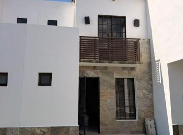 Casa de 3 habitaciones, León · Casa en Venta en Bosques del Dorado