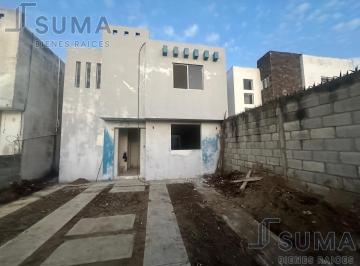 Casa · 150m² · 3 Recámaras · 2 Estacionamientos · Casa en Venta en Fracc. Las Dunas, Madero Tamaulipas. en Proceso de Remodelación.