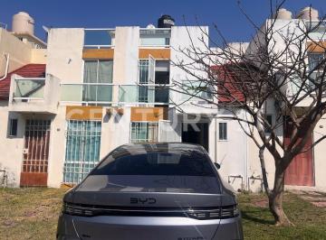 Departamento · 72m² · 3 Recámaras · 1 Estacionamiento · Casa en Venta Villas de Jojutla
