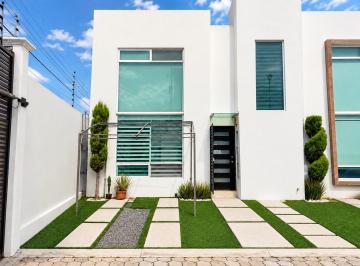 Casa de 3 habitaciones, Puebla · Casa en Renta