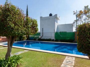 Departamento · 123ha · 3 Recámaras · 1 Estacionamiento · Edificio con 3 Departamentos en Venta en Lomas de Zompantle