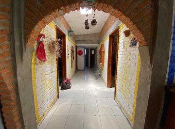 Casa de 3 habitaciones, Apaseo el Alto · Venta Casa en San Bartolome, Aguas Calientes. con Uso de Suelo Habitacional, Comercial E Industrial
