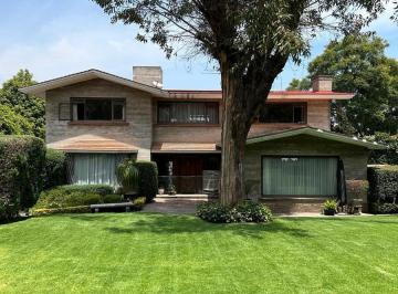 Casa · 1200m² · 4 Recámaras · 10 Estacionamientos · Residencia en Venta en Bosques de Las Lomas Bosque de Ebanos