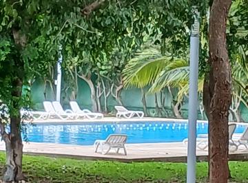 piscina · Parque Natura Residencial