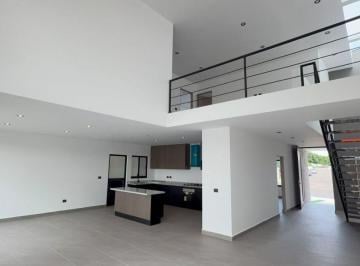Casa de 4 habitaciones, Querétaro · Renta de Casa, Opcion a 4 Rec. Lomas de Juriquilla, Queretaro.