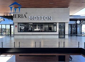 28087a73ff00d261cfb9b1ecc6f2e97a0decbee64f02256451e2bfb411160f2d · Local Comercial en Renta en Plaza Hatria | 117 m² Sobre Gómez Morín