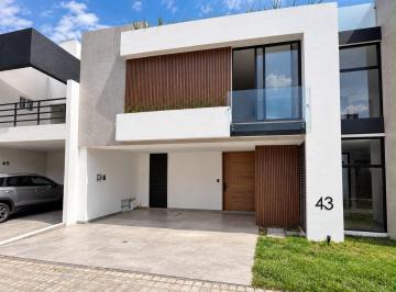 Casa de 5 habitaciones, Ocoyucan · Casa en Venta en Lomas de Angelópolis