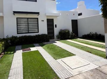 Casa · 102m² · 3 Recámaras · Casa en El Cielo Residencial