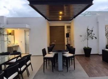 Departamento · 120m² · 3 Recámaras · 2 Estacionamientos · Departamento en Venta Via 422 Alcazar