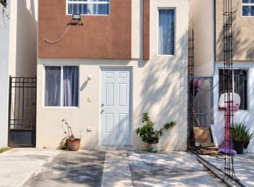Casa · 80m² · 2 Recámaras · 1 Estacionamiento · Casa en Venta en Los Cántaros, Juarez Nl