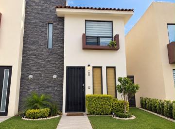 Casa de 2 habitaciones, Zapopan · Casa en Venta en El Campestre