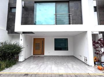 Casa de 3 habitaciones, Coronango · Casa en Renta Zona Cholula