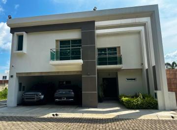 Casa de 3 habitaciones, Manzanillo · Hermosa Casa en Venta en Residencial La Higuera