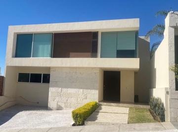 Fachada · Porta Toscana Casa en Venta Zona Norte a 5 Minutos de Plaza Mayor